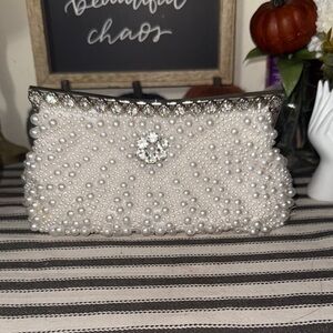 Elegant Pearl-Embellished Clutch